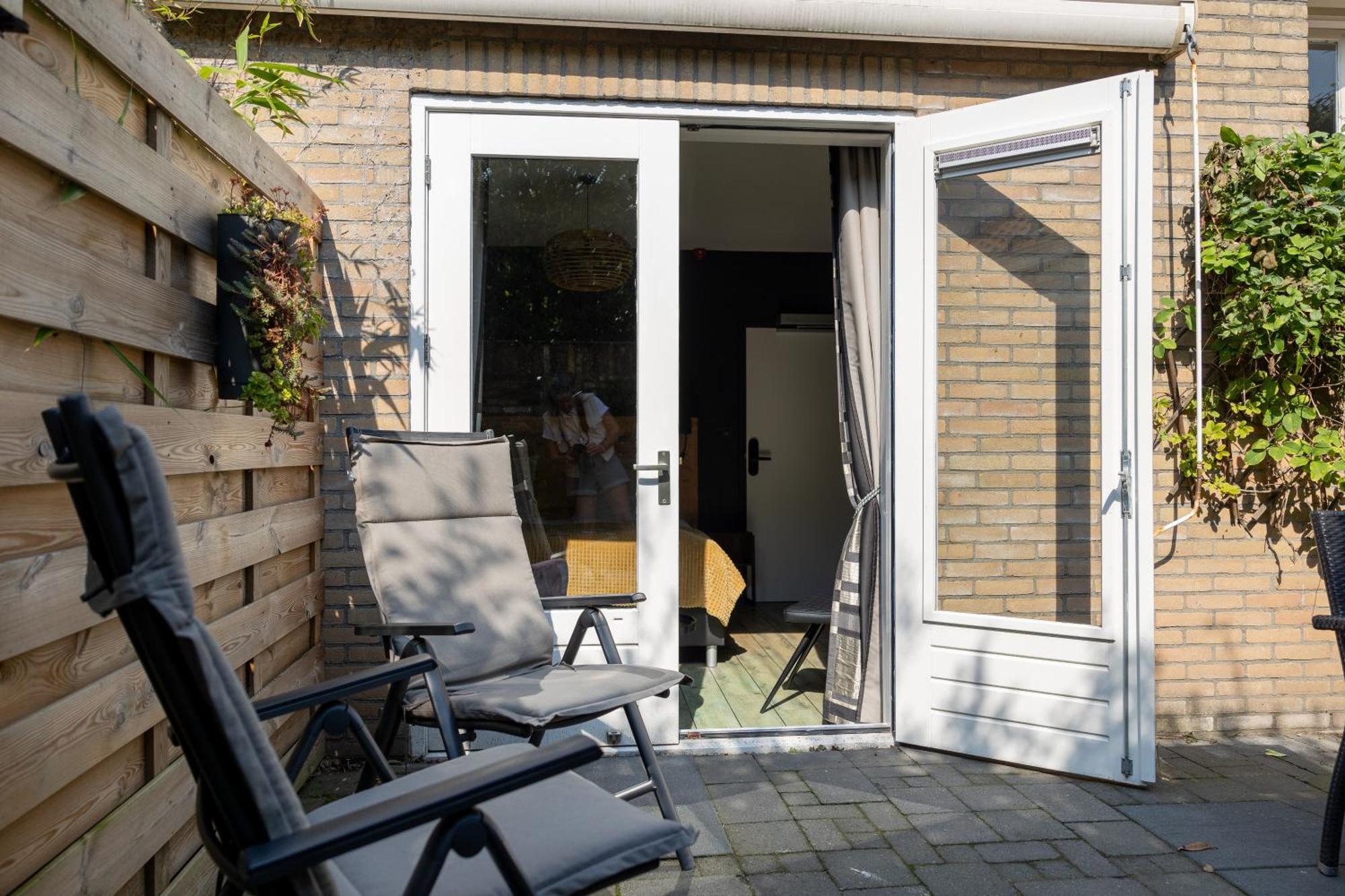 Hotel Buren West-Terschelling Bagian luar foto