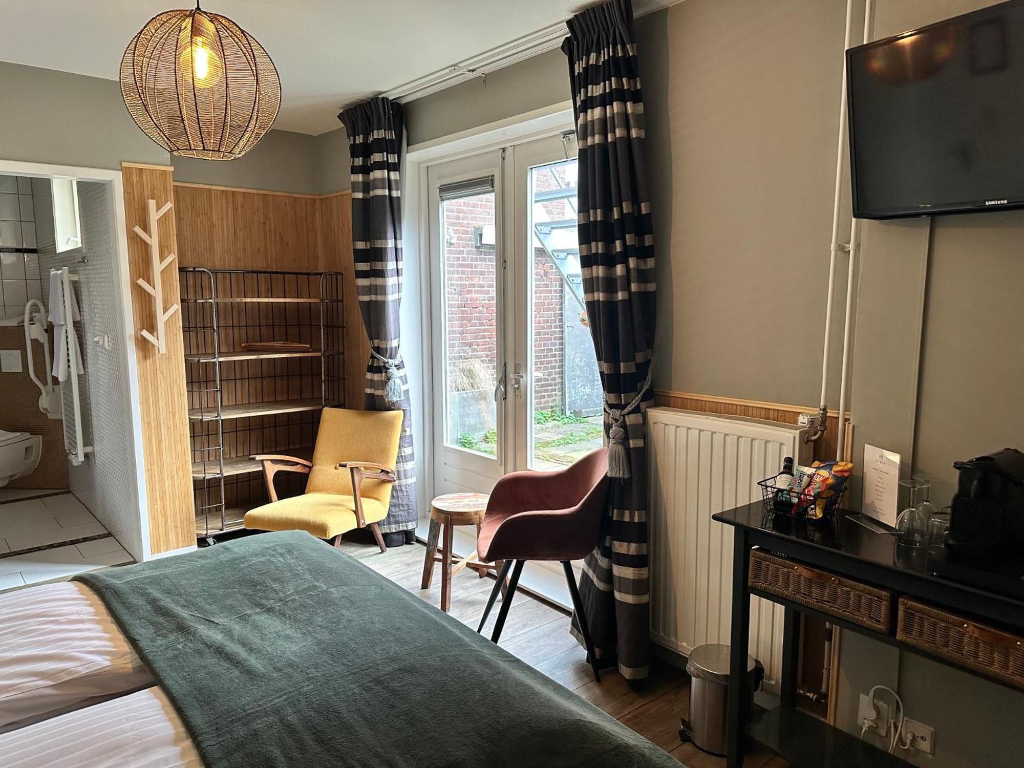 Hotel Buren West-Terschelling Bagian luar foto